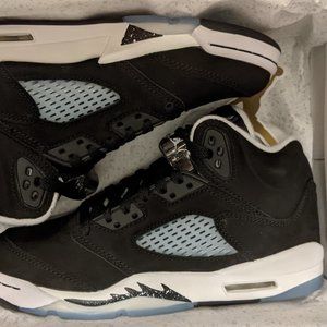 Air Jordan Retro 5 Oreo Size 4.5